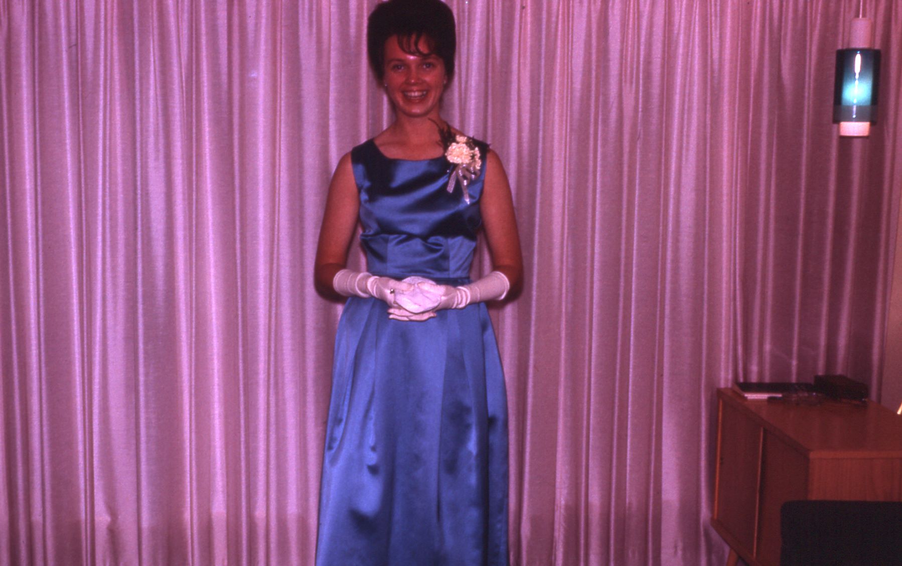 1966 02s #06 Sue
