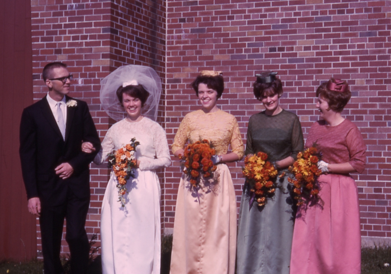 1966 10 #008 Sue and Dick's Wedding