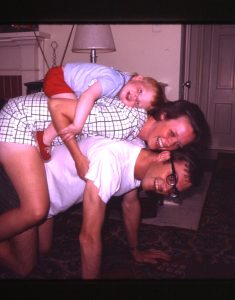 1969 12s #05 John, Sue, Dick