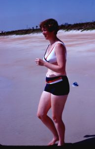 1977 07 #012 Sue - Flagler Beach
