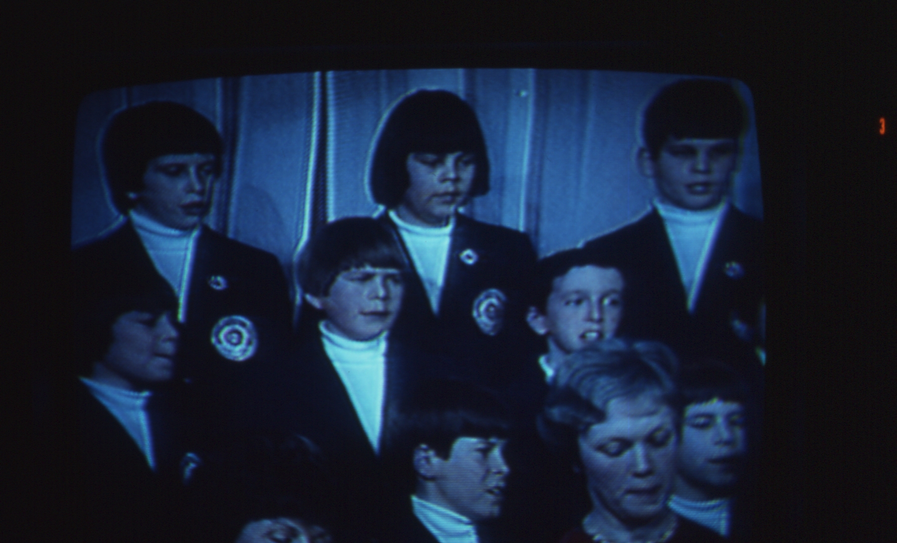 1980 12 #004 Sue - TV Bells