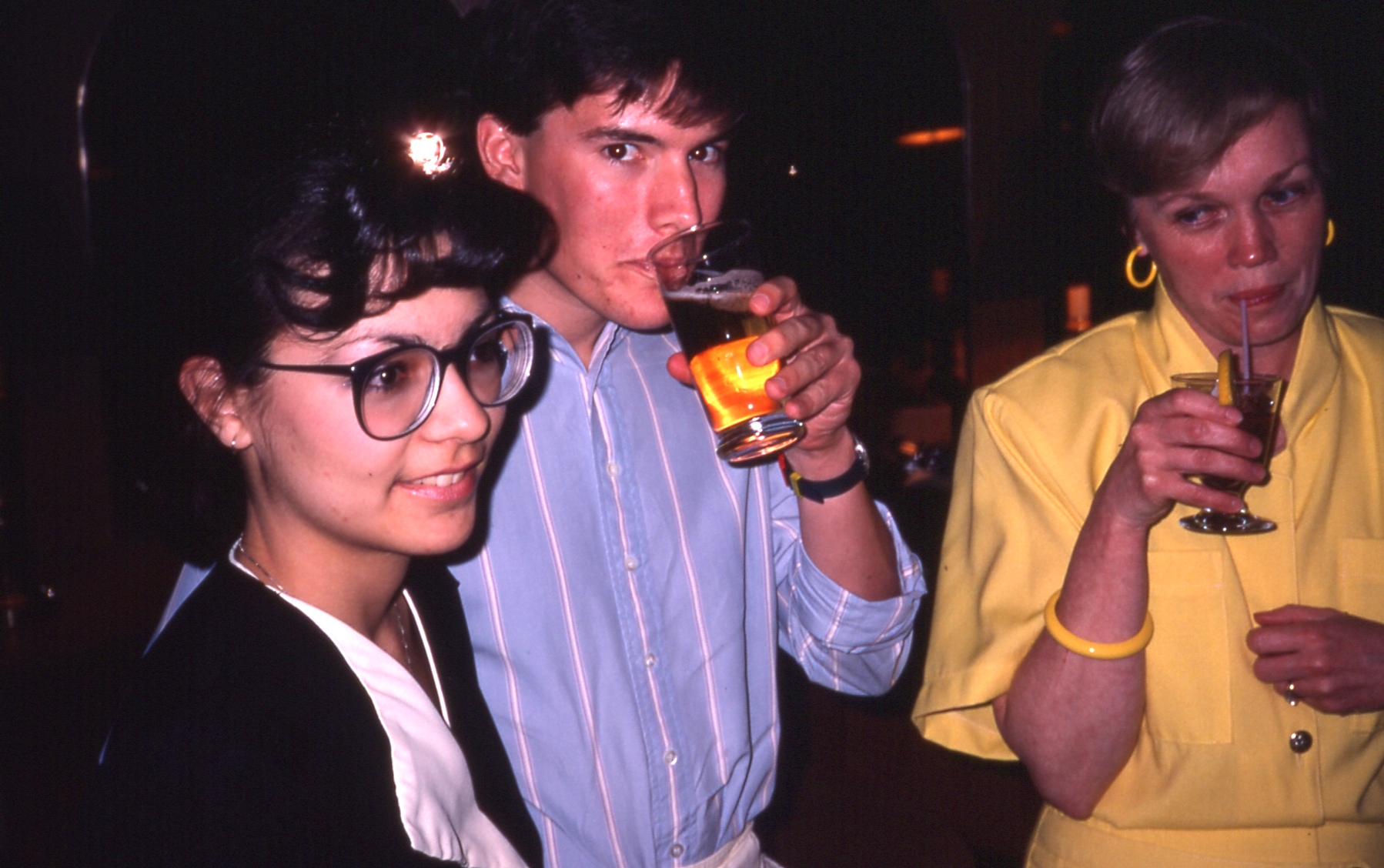 1987 05 #003 Anna, Sue