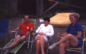 1987 07 #008 Bob, Janet, Sue