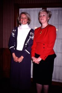 1991 12 #014 Faye, Sue