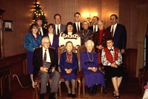 1992 12 #006 Everyone - Nana's Hilton Party
