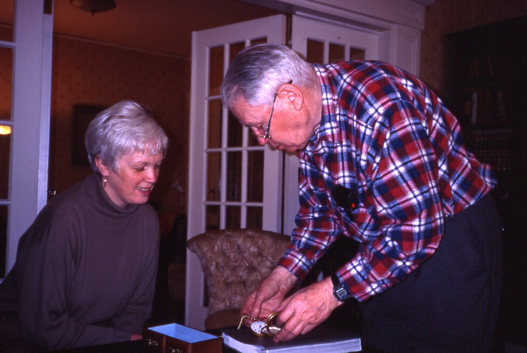 1996 02 #009 Sue, Gray