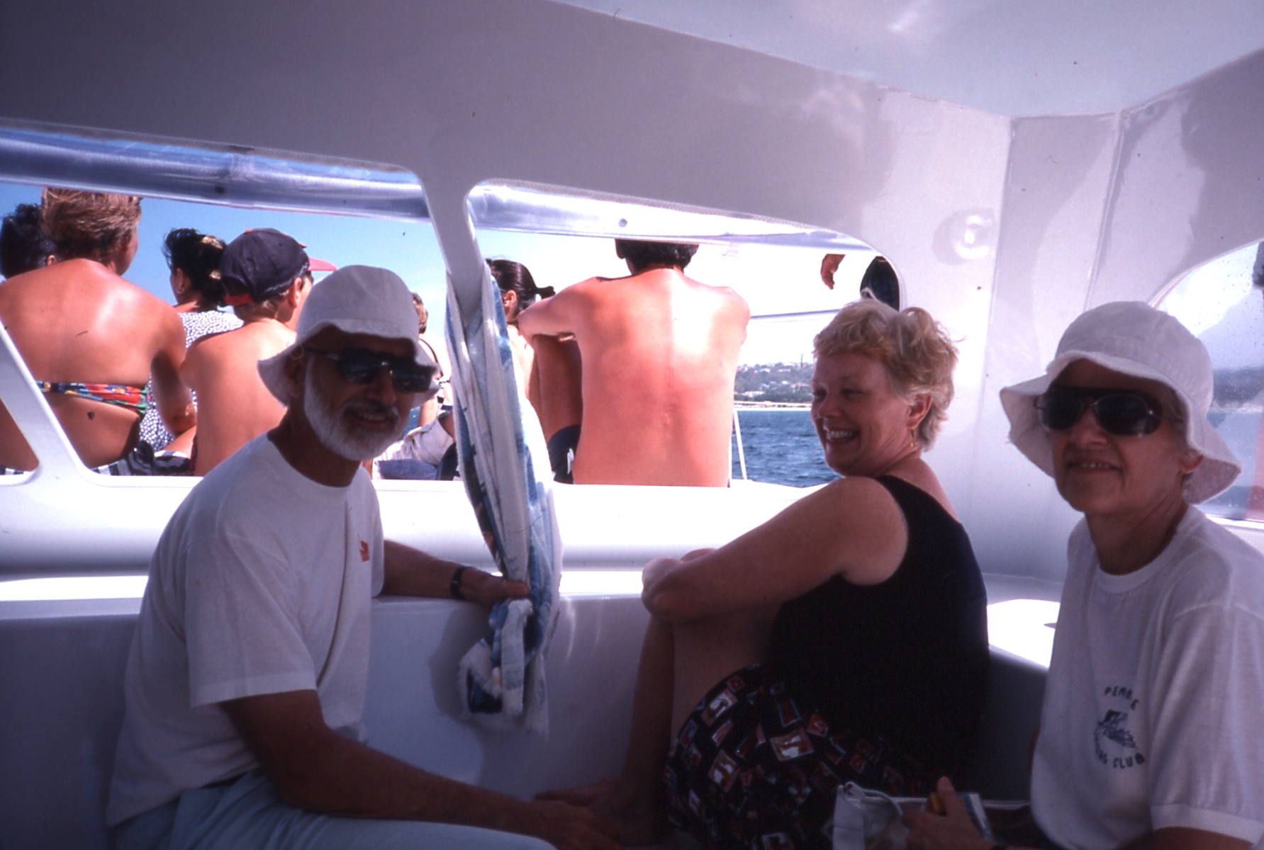 1997 02 #070 Catamaran