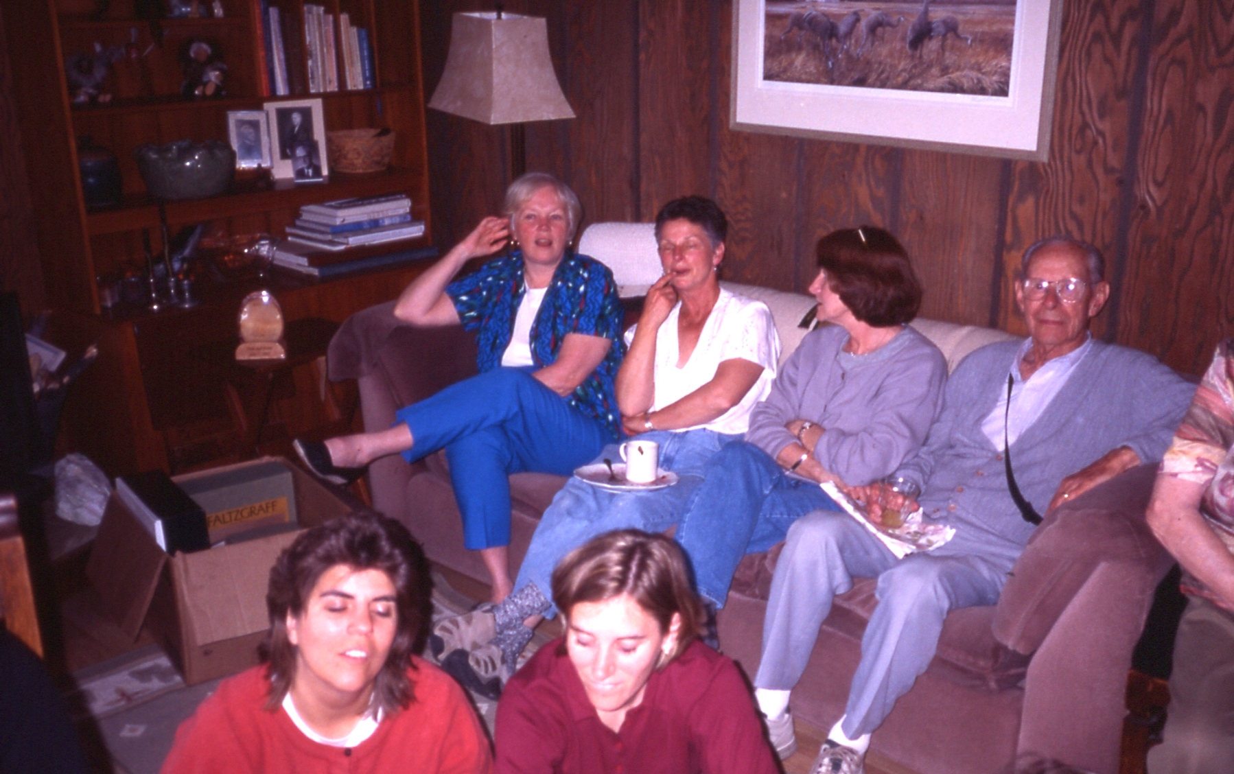 2001 07 #072 Gifts