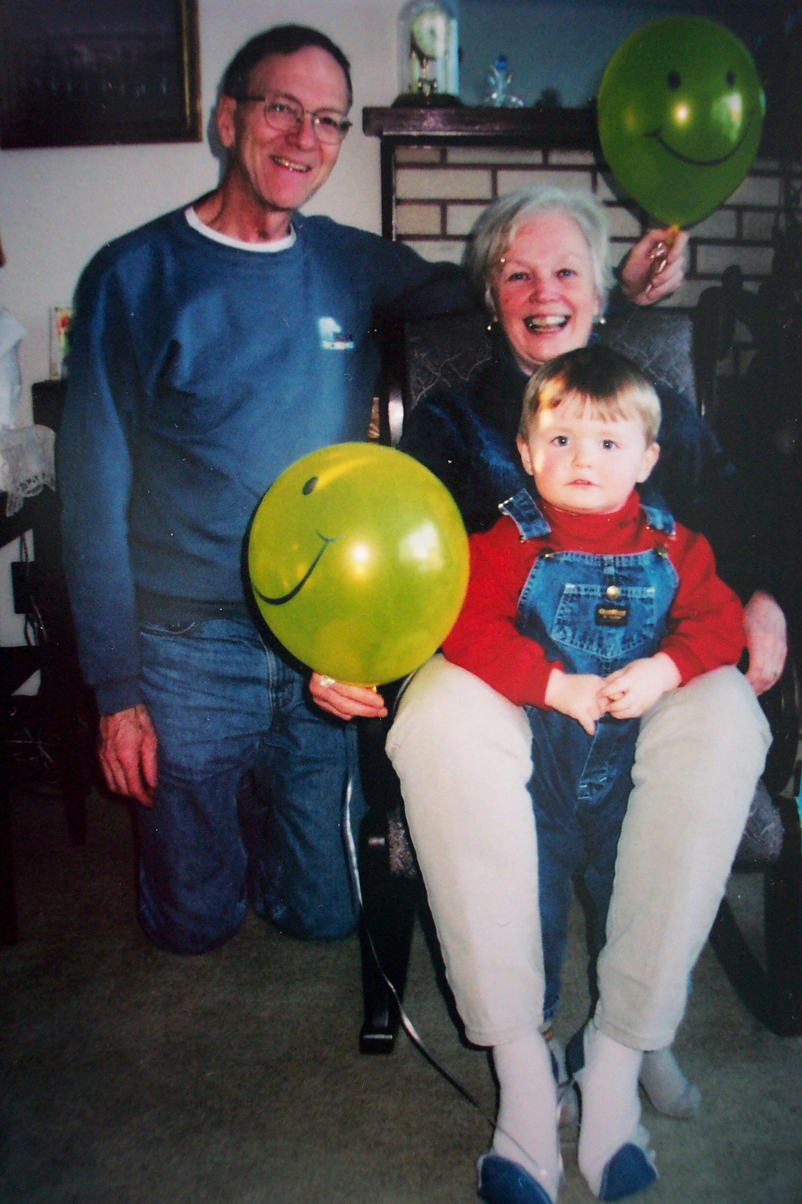 2003 02 23 Pop, Nan, Gregor