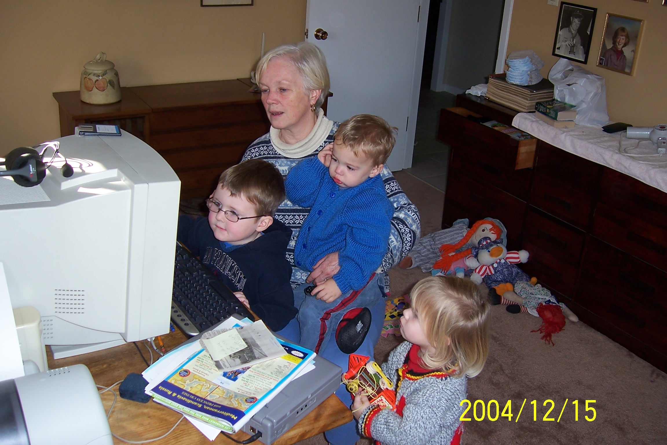 2004 12 15 Nan, Gregor, Colin, Sarah