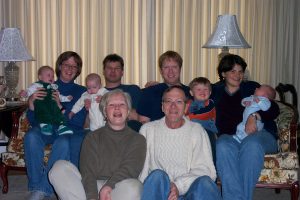 p0304- 001Family of Ten Picture